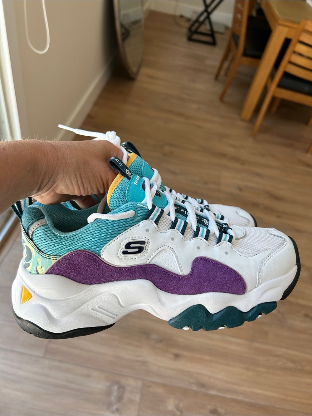 NWOT - SKECHERS ONE PIECE Limited Edition ANIMÉ Sneakers